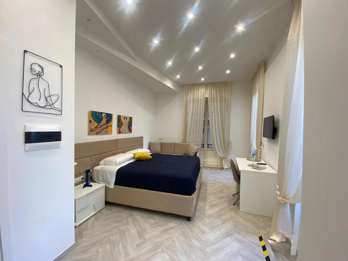 Flo' Hotel Napoli Ngoại thất bức ảnh