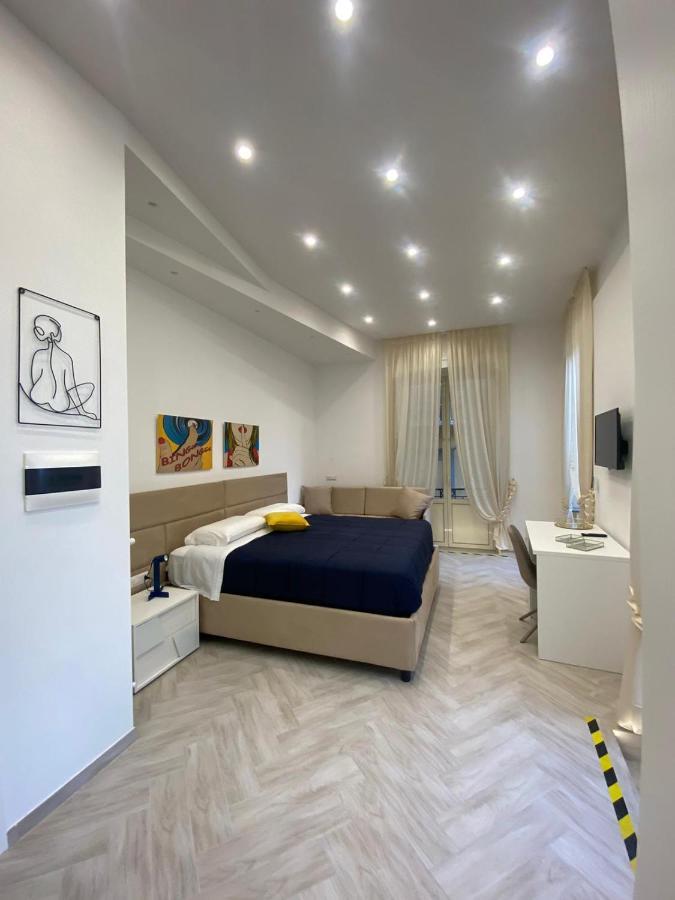 Flo' Hotel Napoli Ngoại thất bức ảnh