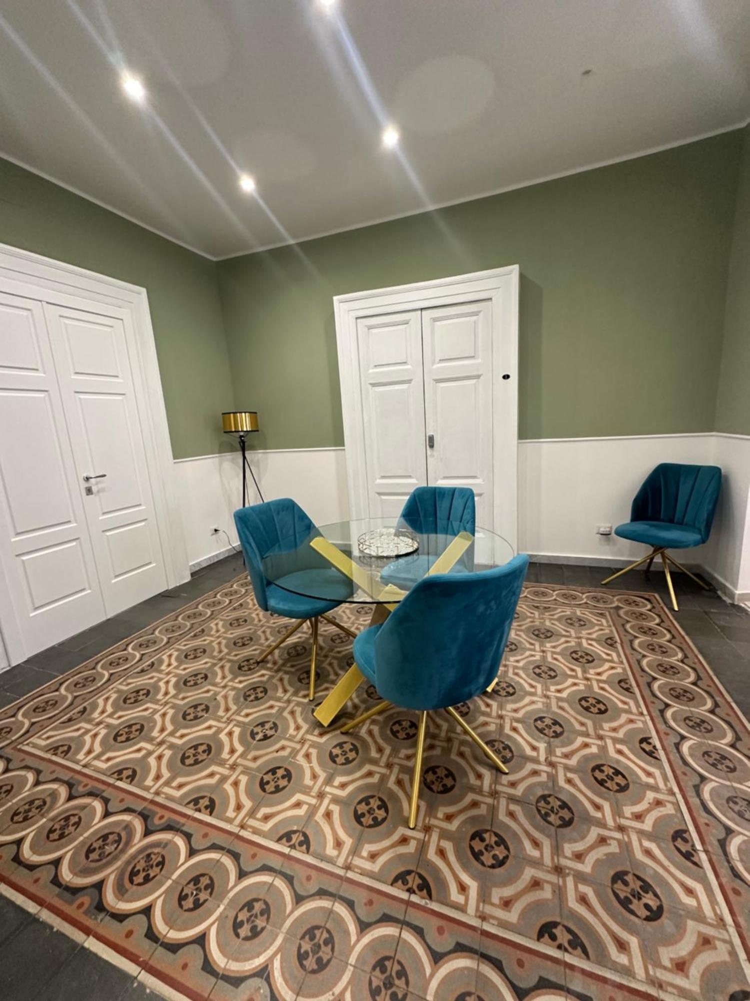 Flo' Hotel Napoli Ngoại thất bức ảnh